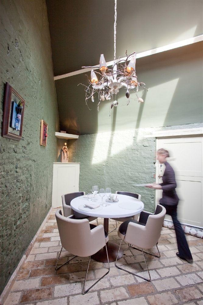 La Couette-café 4*