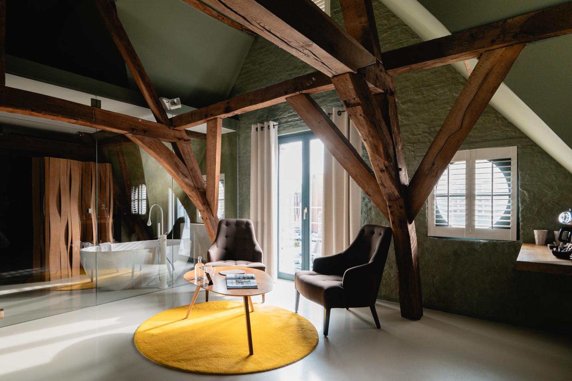 Bed & Breakfast La 4*